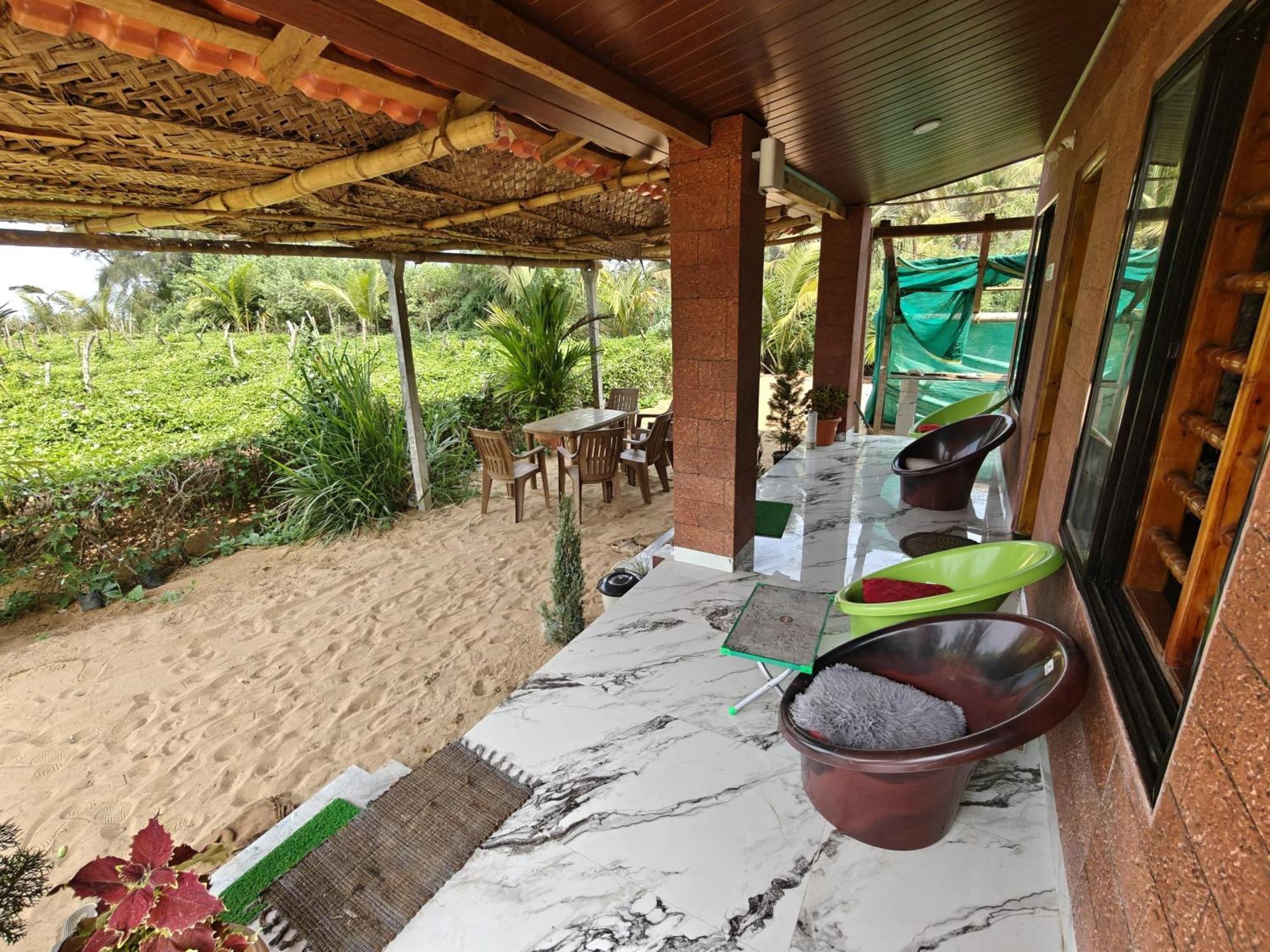 Nakshatra Beach Stay جوكارنا المظهر الخارجي الصورة